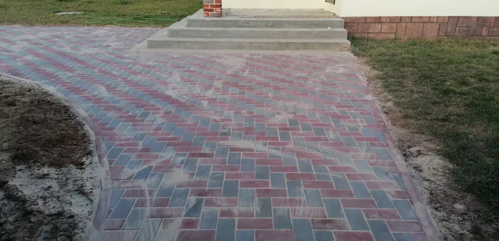 Укладка плиткой двор — фото 5
